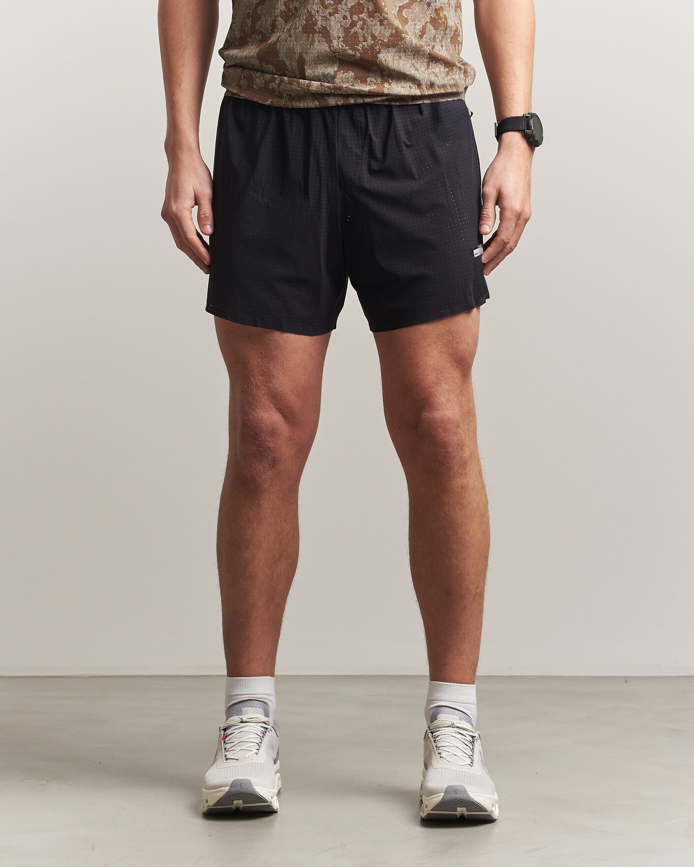 Homme | Shorts | Satisfy | Space-O 5 Inch Shorts Black