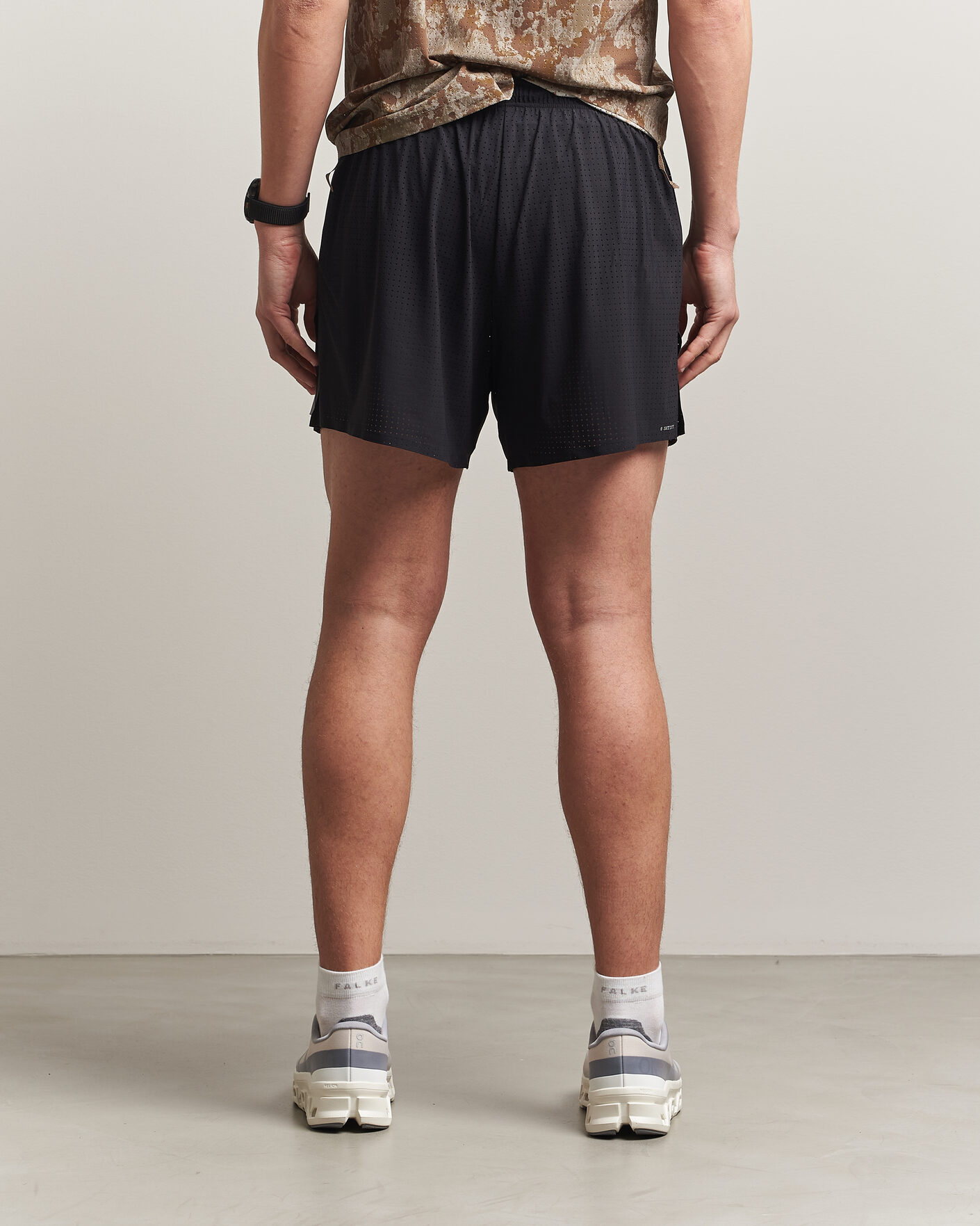 Homme | Shorts | Satisfy | Space-O 5 Inch Shorts Black
