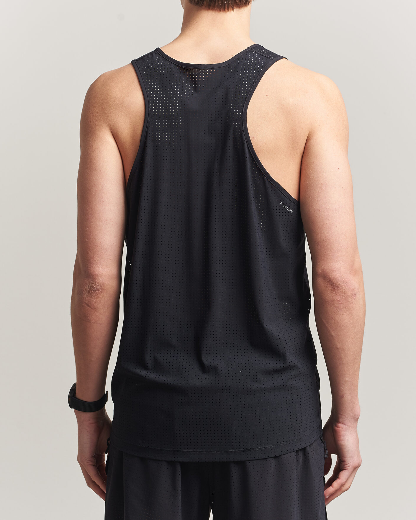 Homme | T-shirts | Satisfy | Space-O Singlet Black