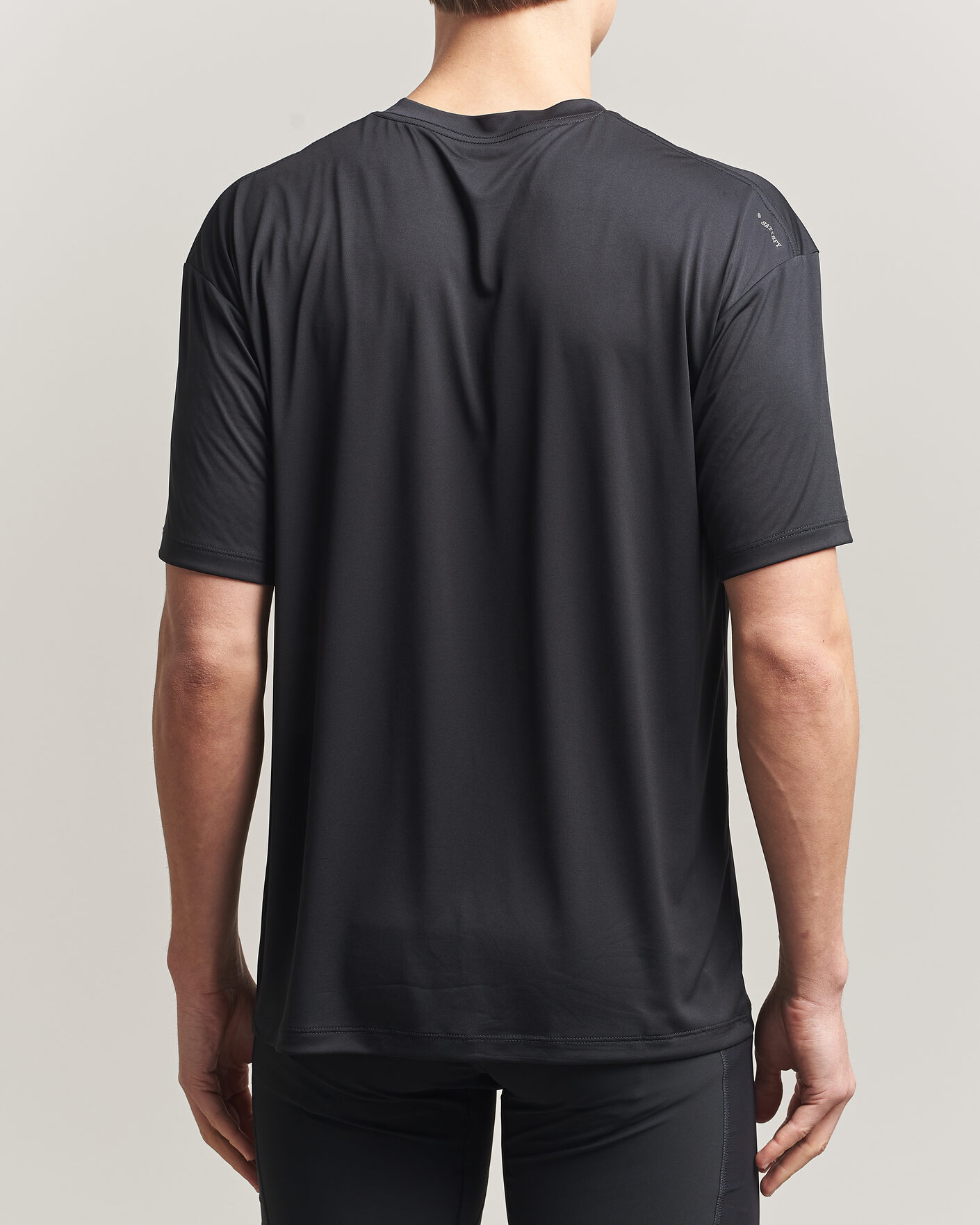 Homme | T-shirts | Satisfy | AuraLite T-Shirt Black