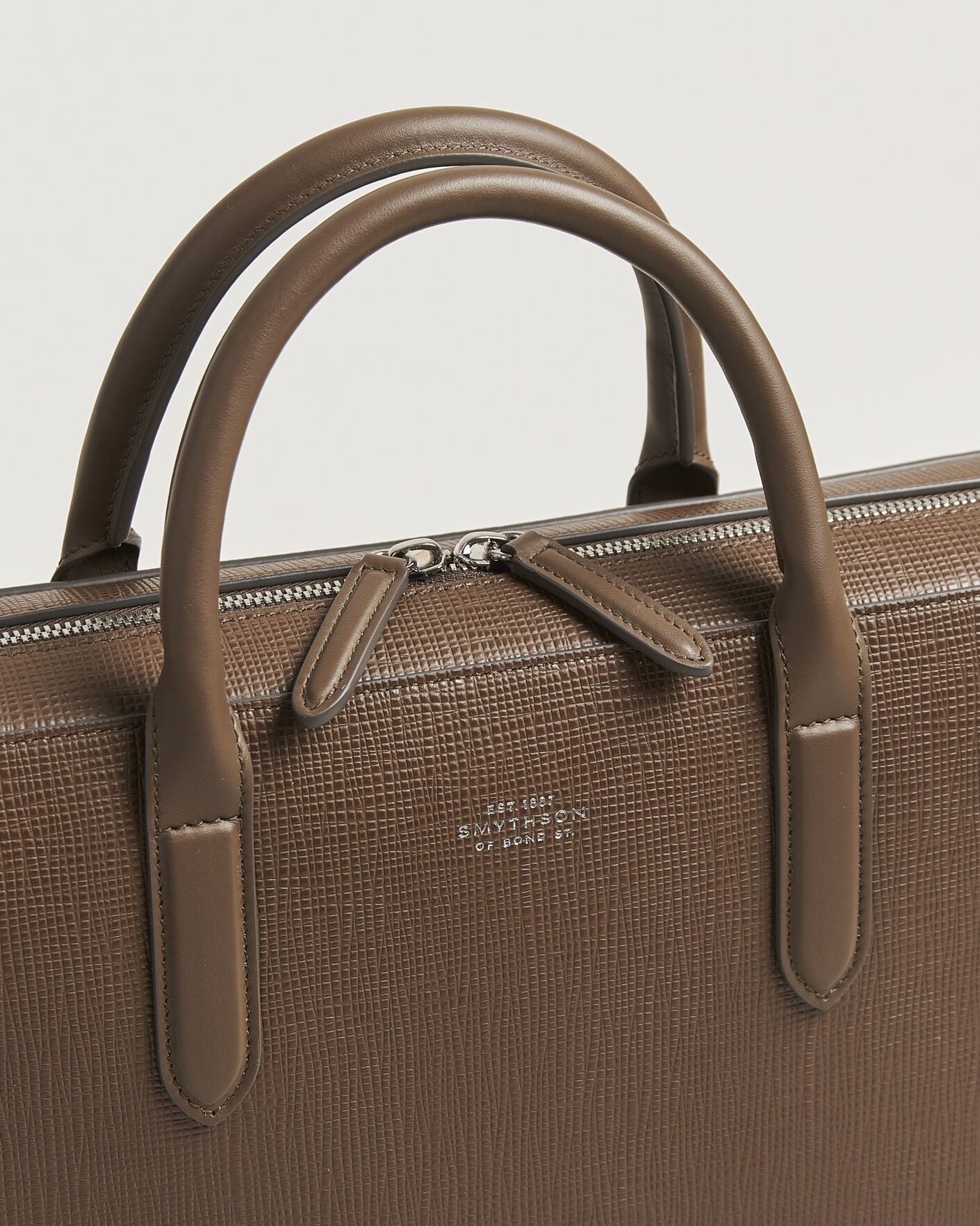 Homme | Sacs | Smythson | Panama Slim Lightweight Briefcase Fawn