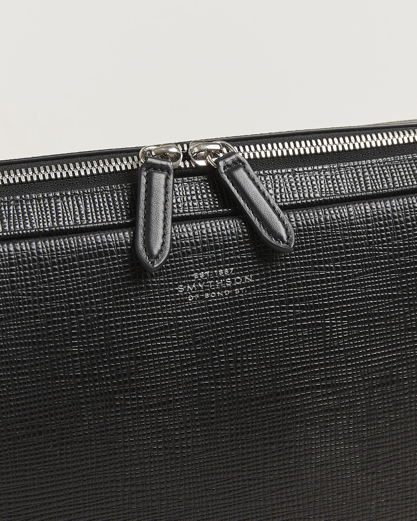 Homme | Sacs | Smythson | Panama Slim Messenger Bag Black