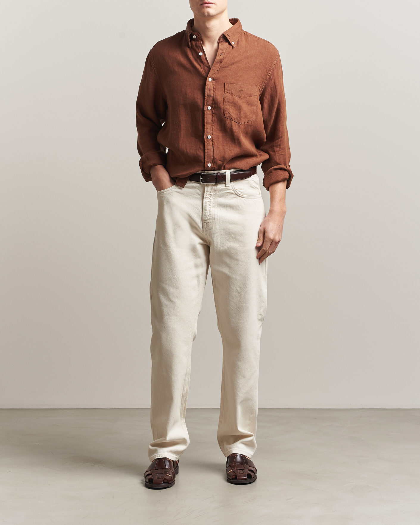 Homme | Chemises | Gant | Regular Fit Garment Dyed Linen Shirt Mahogany Brown