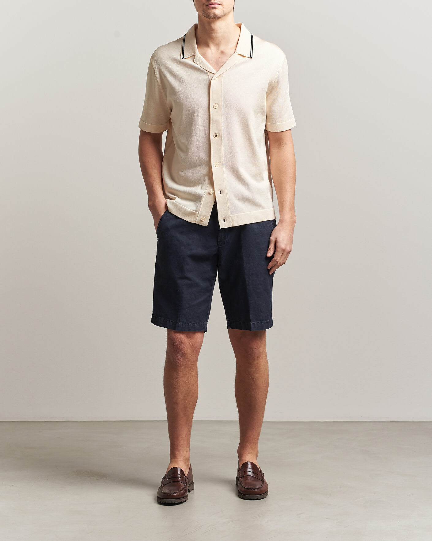 Homme | Chemises | GANT | Knitted Resort Collar Shirt Creamed White