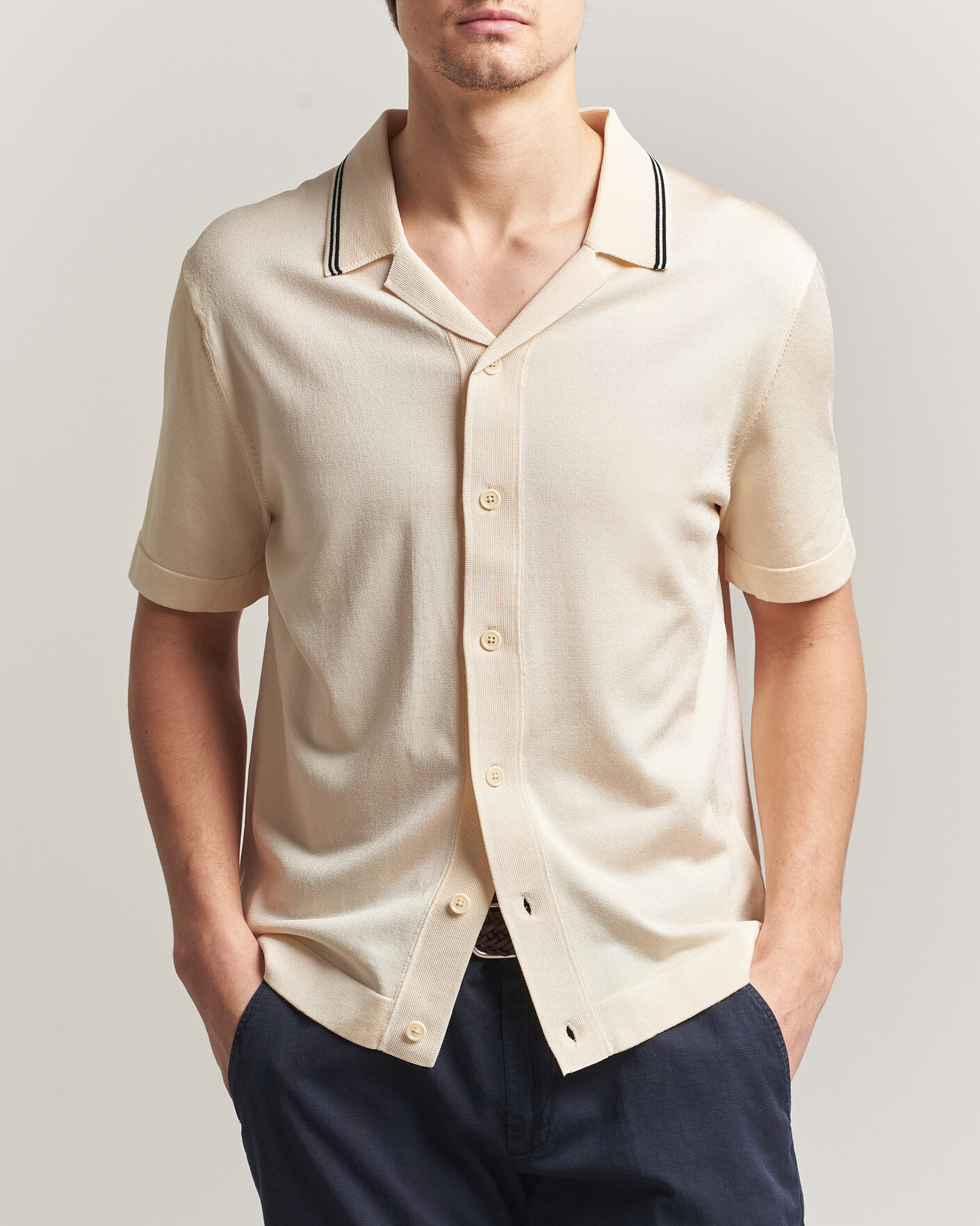 Homme | Chemises | GANT | Knitted Resort Collar Shirt Creamed White