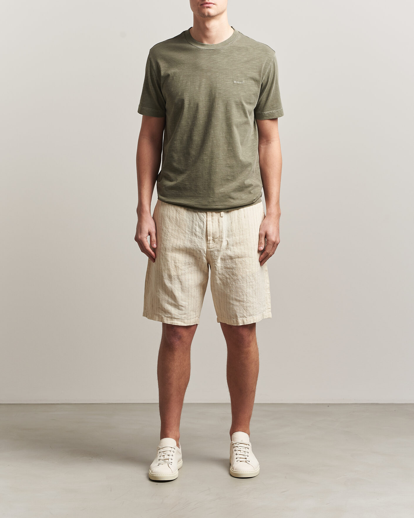 Homme | Shorts | Gant | Regular Fit Striped Linen Drawstring Shorts Faded Beige