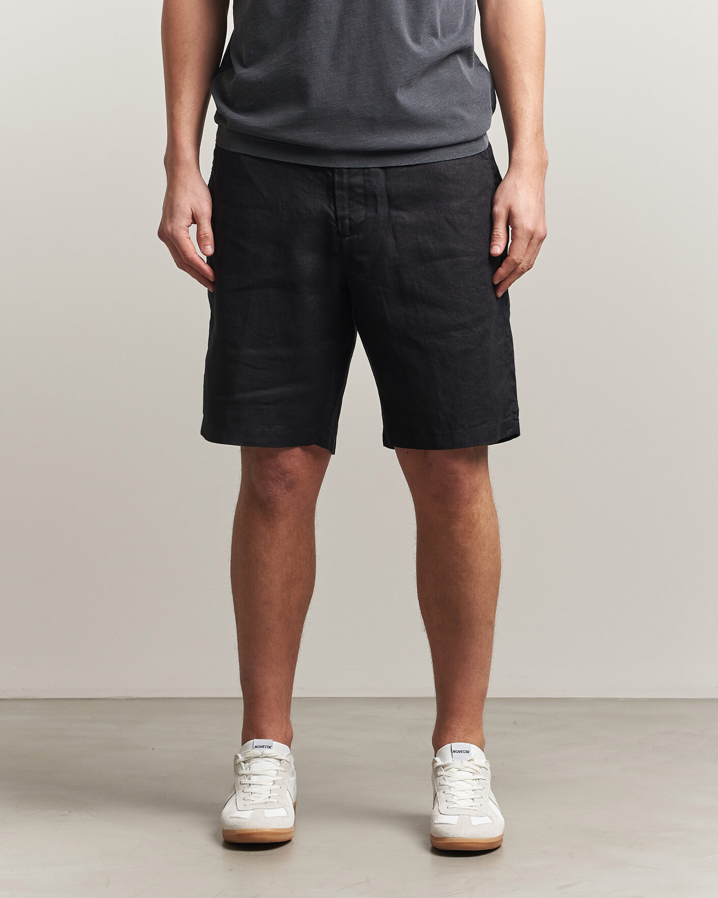 Homme | Shorts | GANT | Regular Fit Linen Drawstring Shorts Black