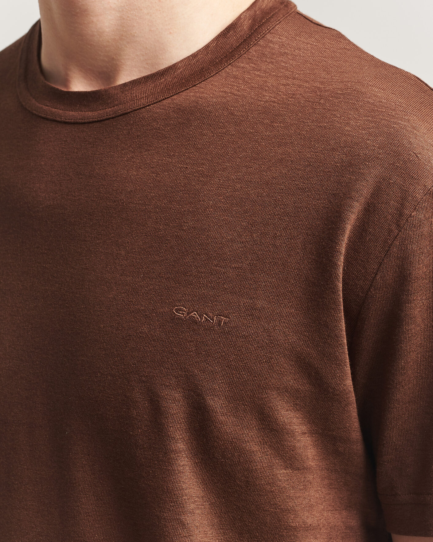 Homme | T-shirts | Gant | Linen T-Shirt Mahogany Brown