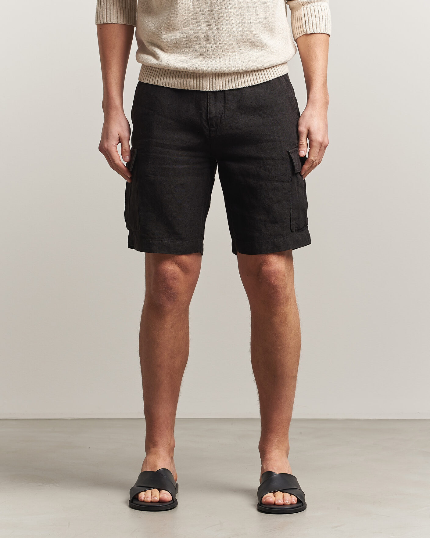 Homme | Shorts | GANT | Regular Fit Linen Cargo Shorts Ebony Black