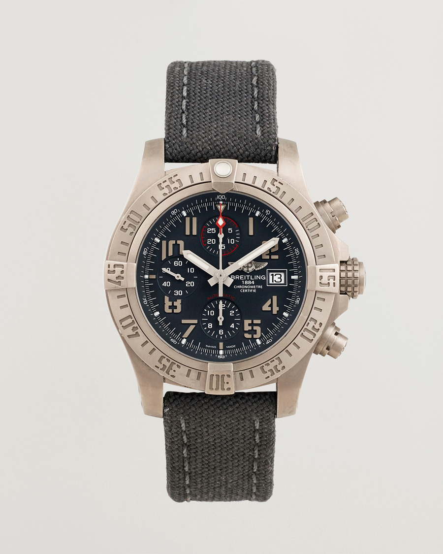 Homme | Breitling Pre-Owned Avenger Bandit | Breitling Pre-Owned | Avenger Bandit