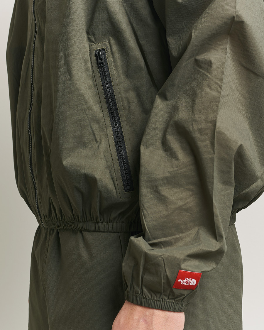 Homme | Manteaux Et Vestes | The North Face | Red Box Packable Wind Jacket New Taupe Green