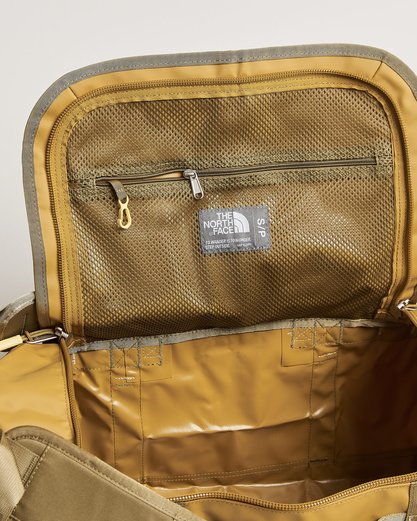 Homme | Sacs | The North Face | Base Camp Duffel S Golden Tan
