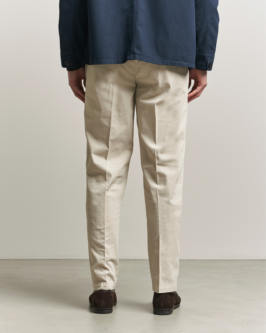 Homme | Pantalons | Boglioli | Regular Fit Cotton Chinos Beige