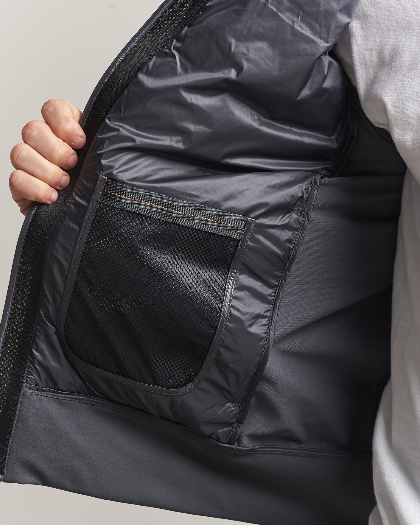 Homme | Manteaux Et Vestes | Parajumpers | Matty Techno Hybrid Jacket Gargoyle