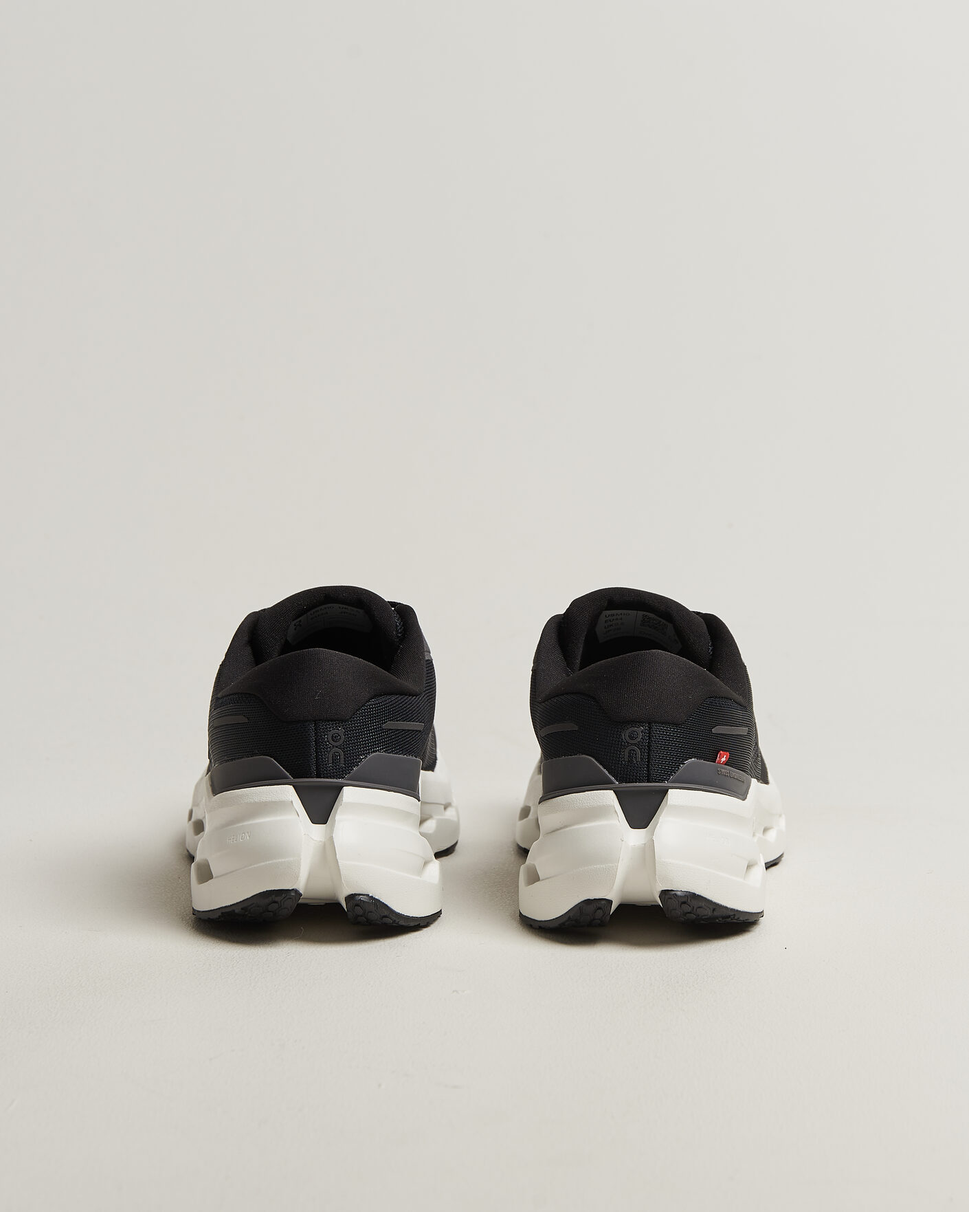 Homme | Chaussures De Running | On | Cloudrunner 3 Black/Ivory