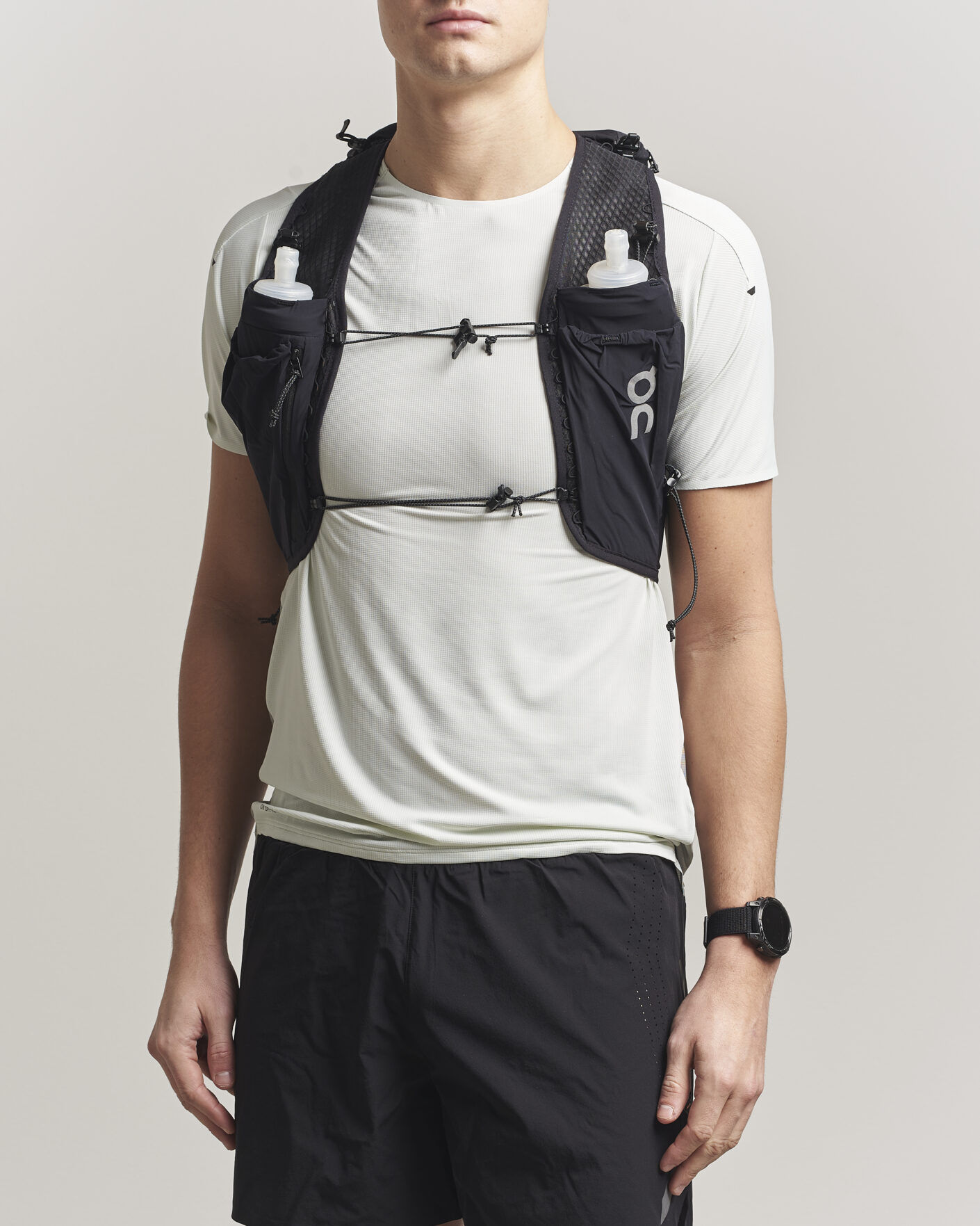 Homme | Accessoires actifs | On | Ultra Vest Pro 10L Black