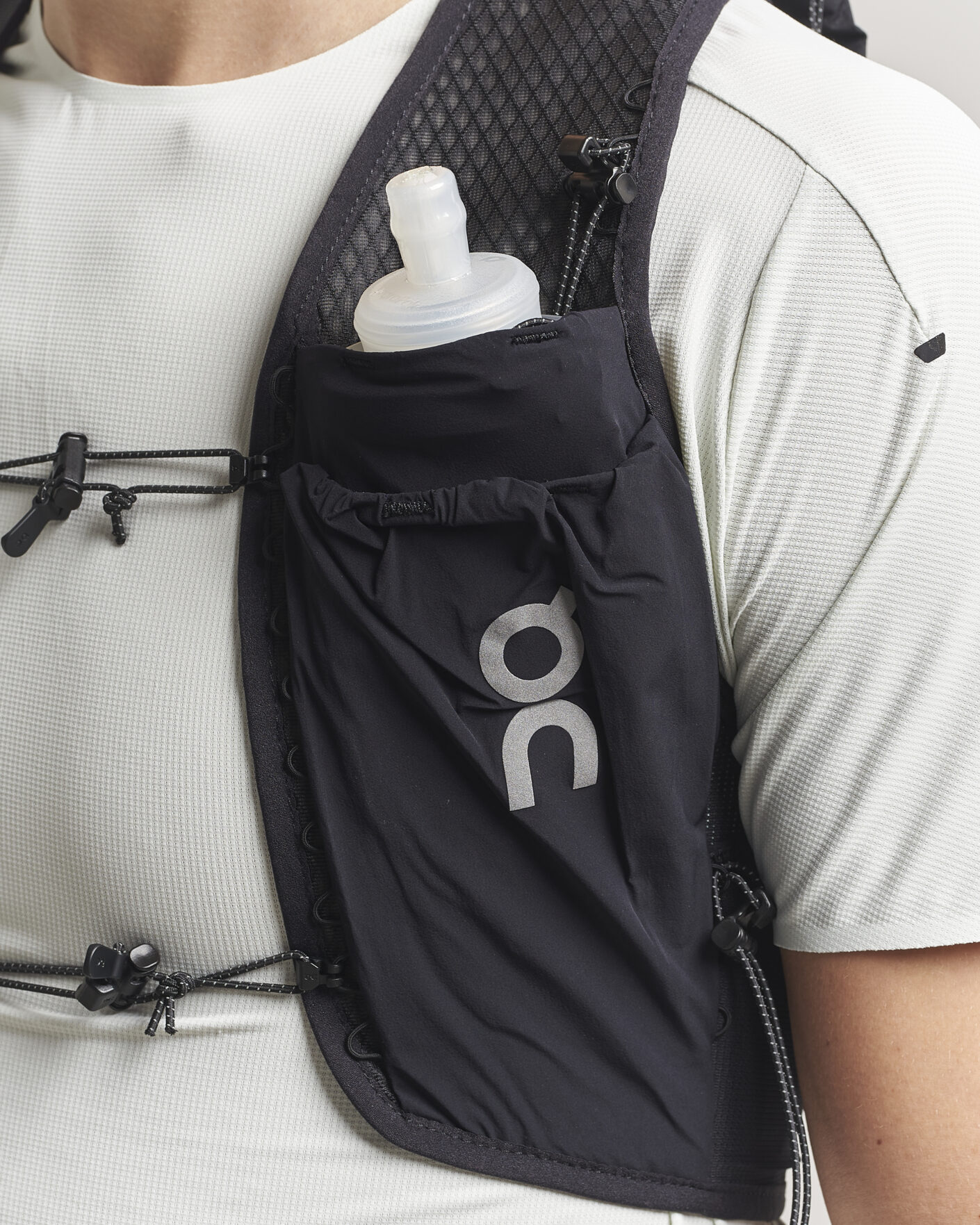 Homme | Accessoires actifs | On | Ultra Vest Pro 10L Black