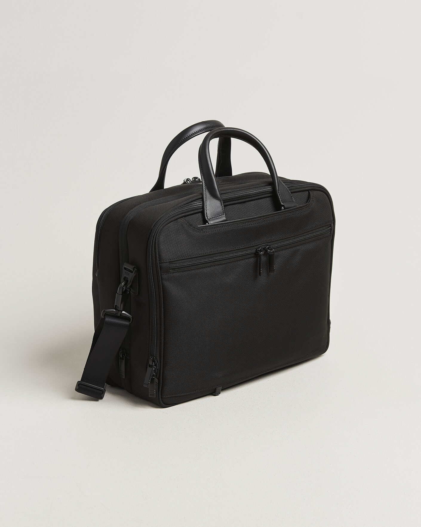 Homme | Sacs | TUMI | Alpha 4 Expandable Medium Briefcase Black