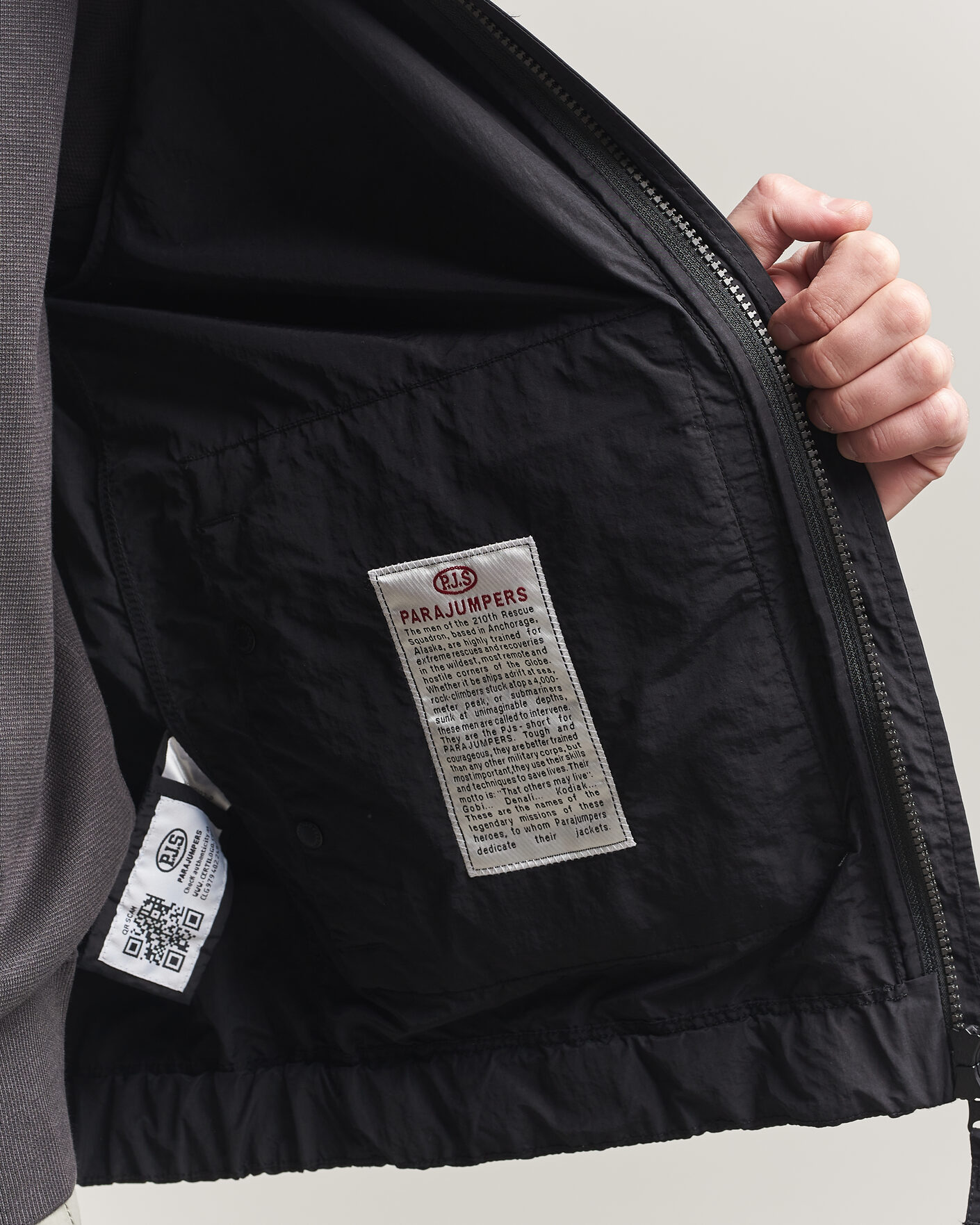 Homme | Manteaux Et Vestes | Parajumpers | Rube Smash Peached Nylon Hooded Jacket Black