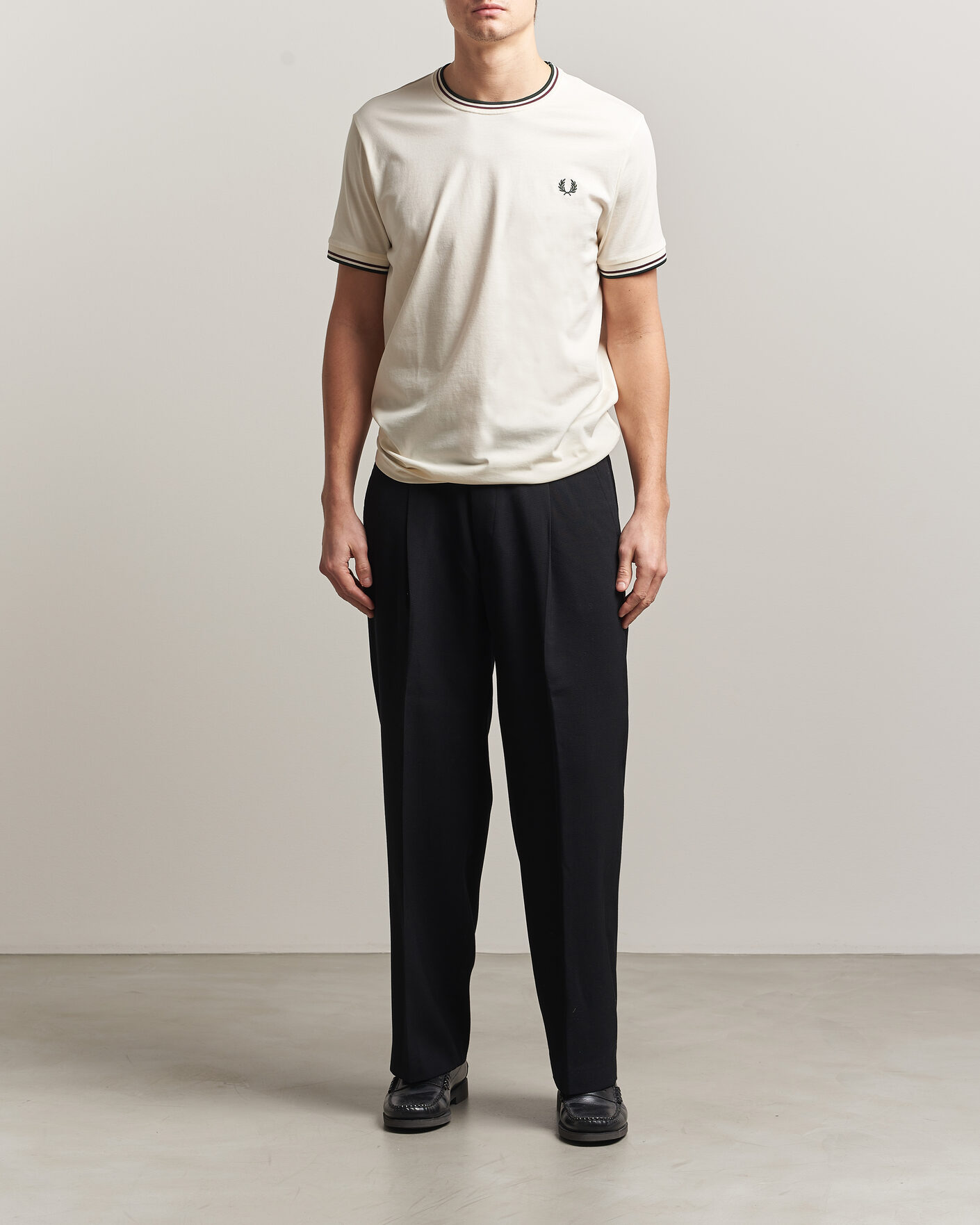 Homme | T-shirts | Fred Perry | Twin Tipped T-Shirt Ecru