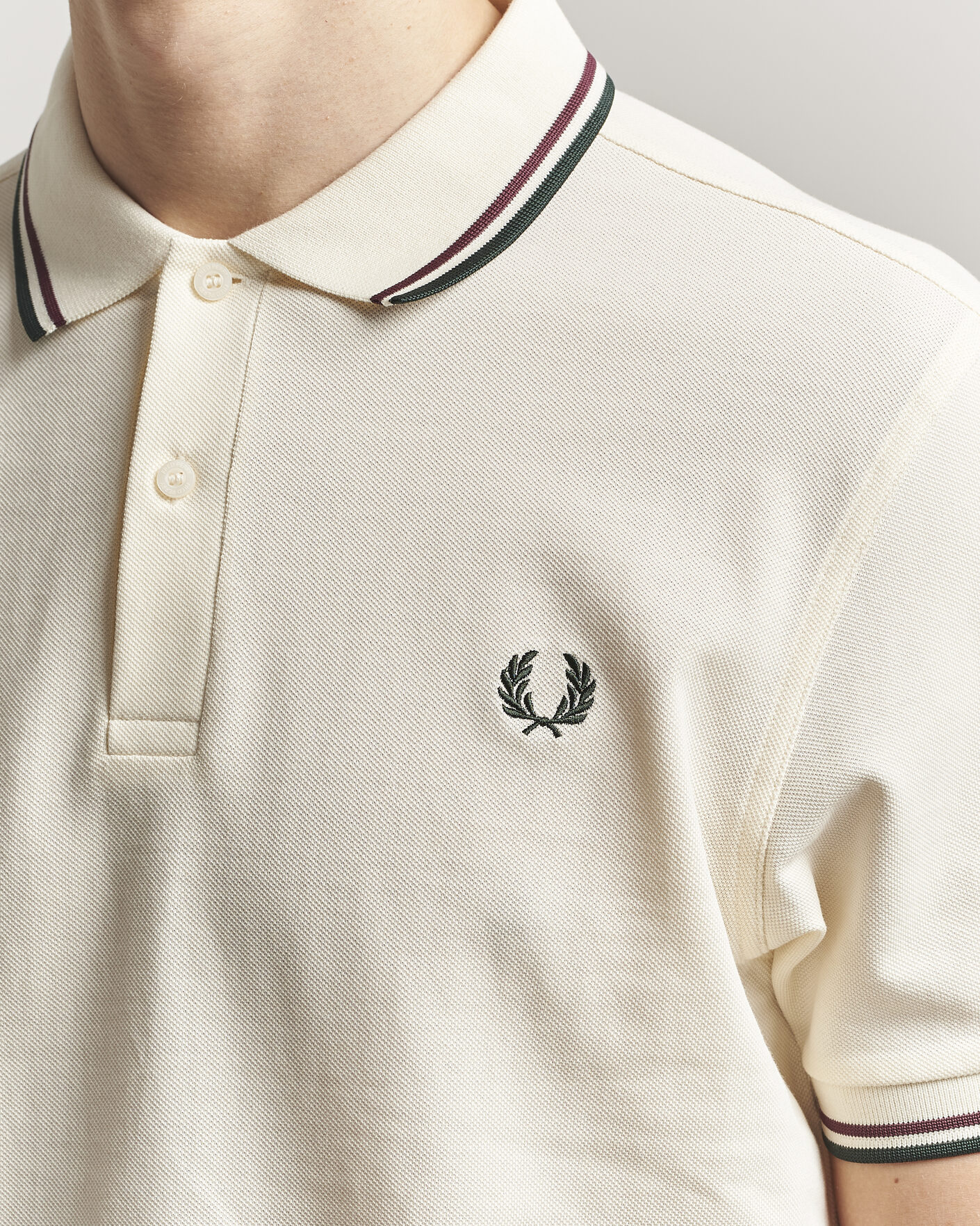 Homme | Polos | Fred Perry | Twin Tipped Polo Shirt Ecru