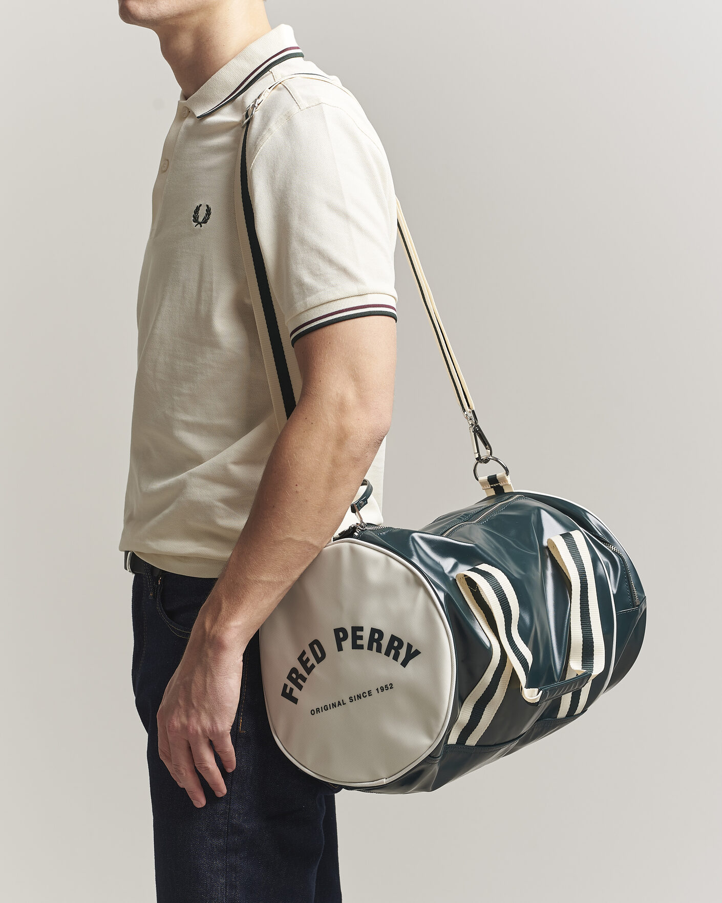 Homme | Sacs | Fred Perry | Classic Barrel Bag Grassroots Green/Ecru
