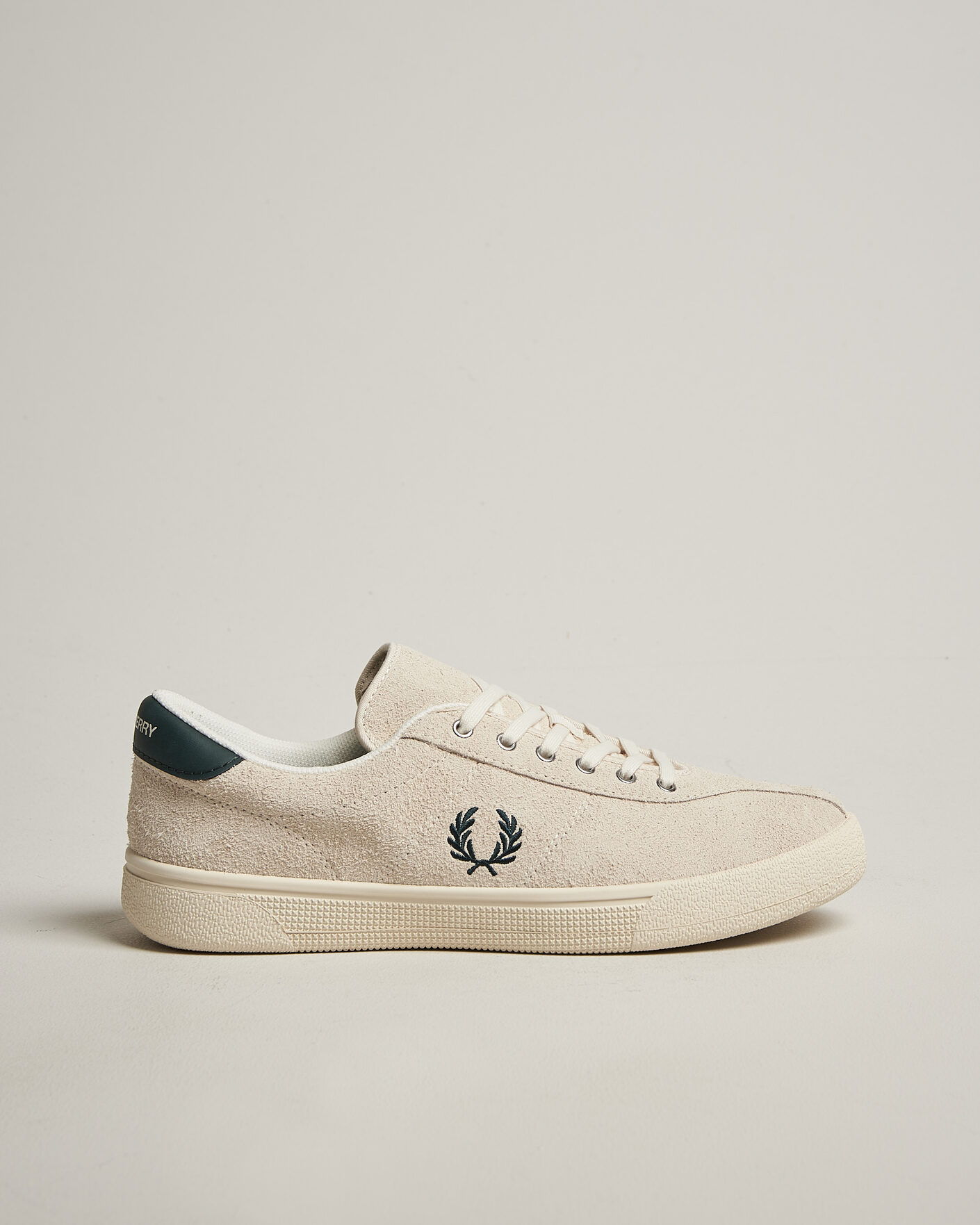 Homme | Baskets | Fred Perry | Tennis Suede Sneaker Ecru