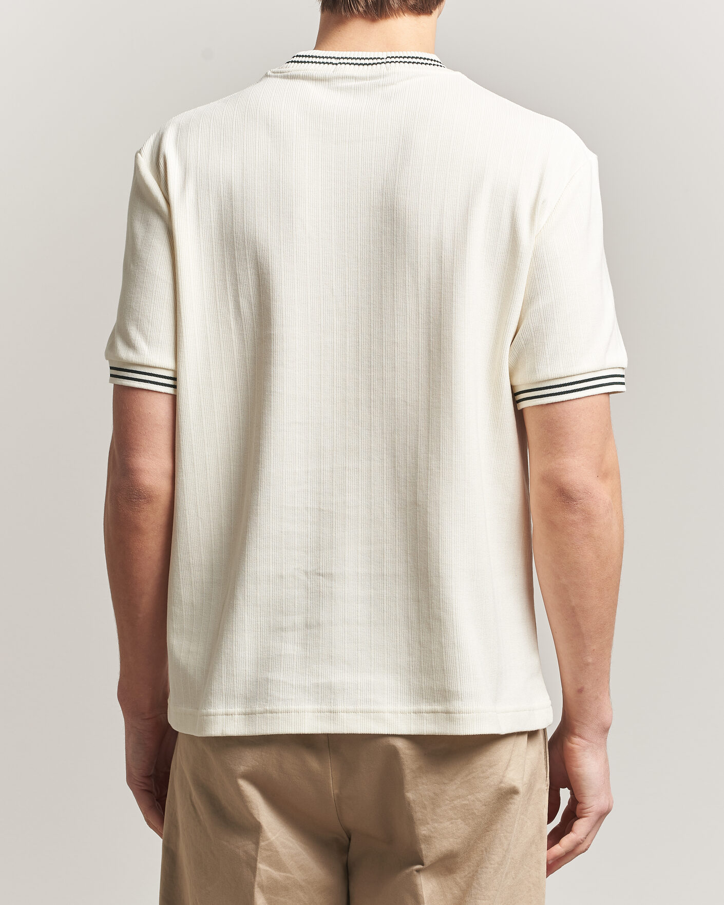 Homme | T-shirts | Fred Perry | Rib Knitted T-Shirt Ecru