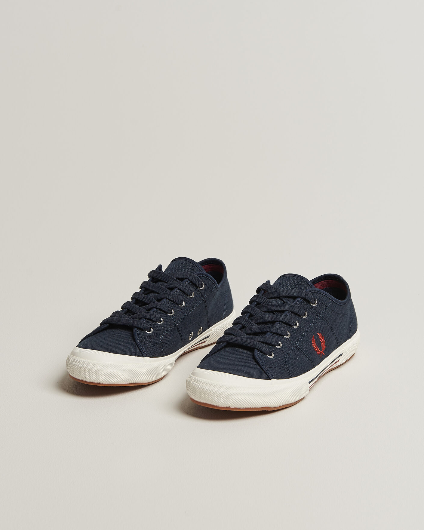 Homme | Baskets | Fred Perry | B708 Vintage Tennis Sneaker Navy