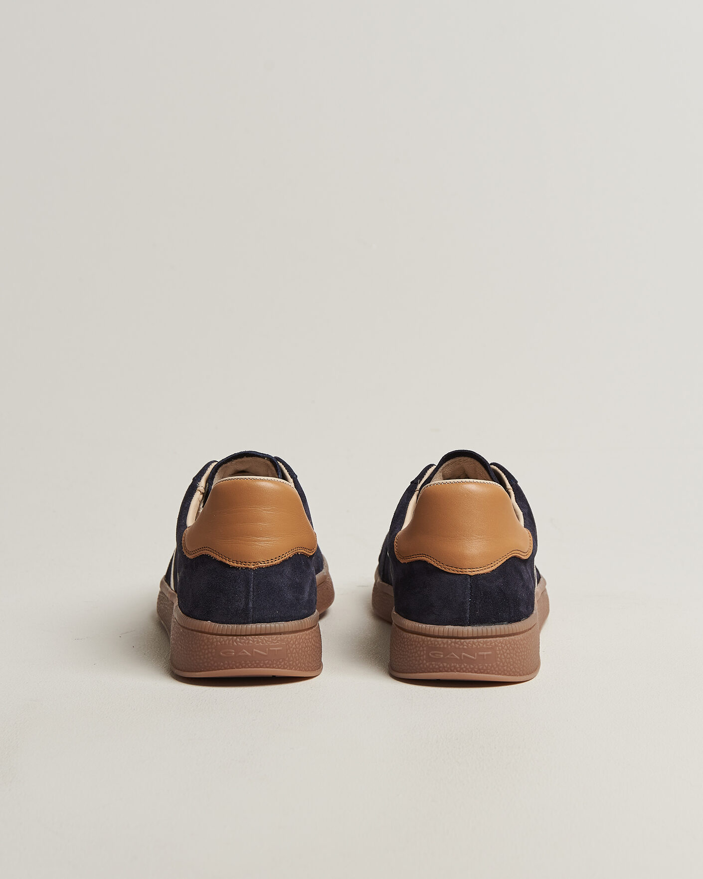 Homme | Baskets | GANT | Cuzmo Suede Sneaker Marine/White