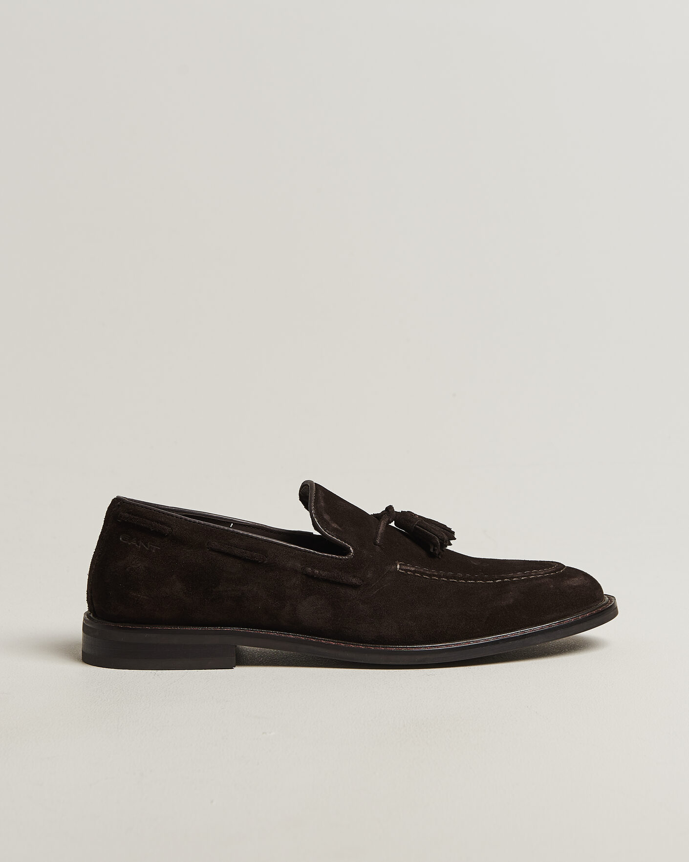 Homme | Loafers | GANT | Lozham Suede Tassle Loafer Dark Brown