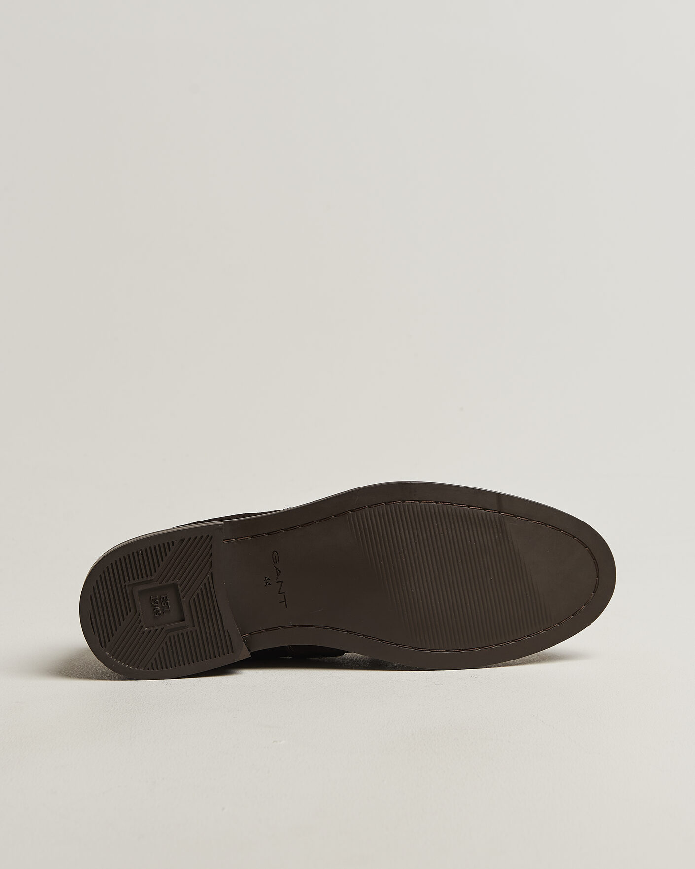 Homme | Loafers | Gant | Lozham Suede Tassle Loafer Dark Brown
