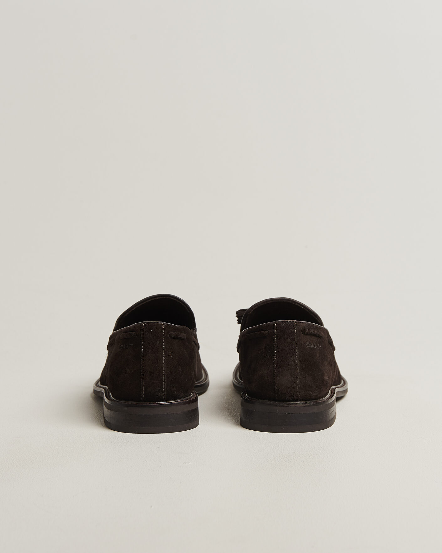 Homme | Loafers | GANT | Lozham Suede Tassle Loafer Dark Brown