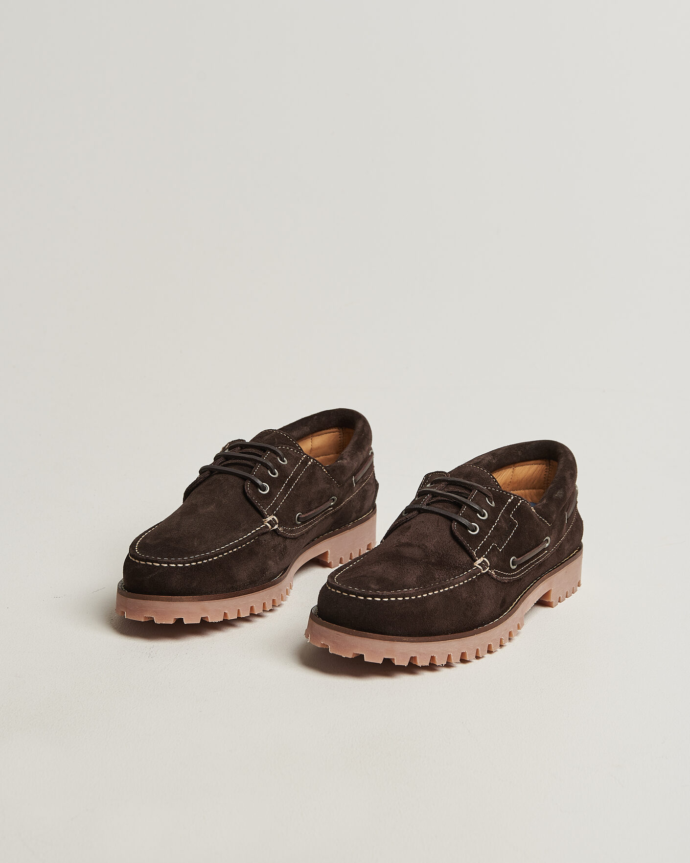 Homme | Chaussures Bateau | Gant | Tratton Suede Boat Shoe Dark Brown