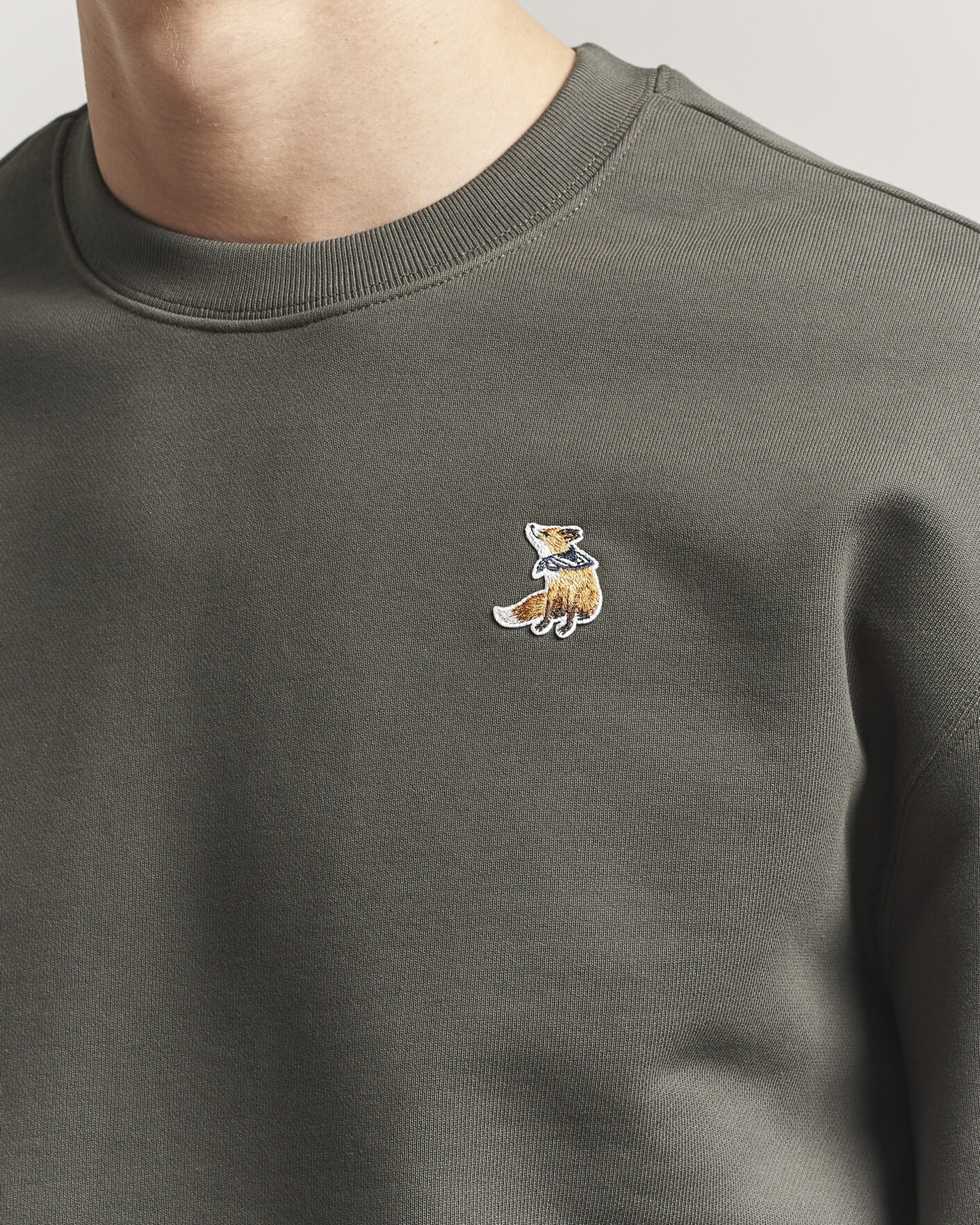 Homme | Pulls Et Tricots | Maison Kitsuné | Dreaming Fox Sweatshirt Beluga