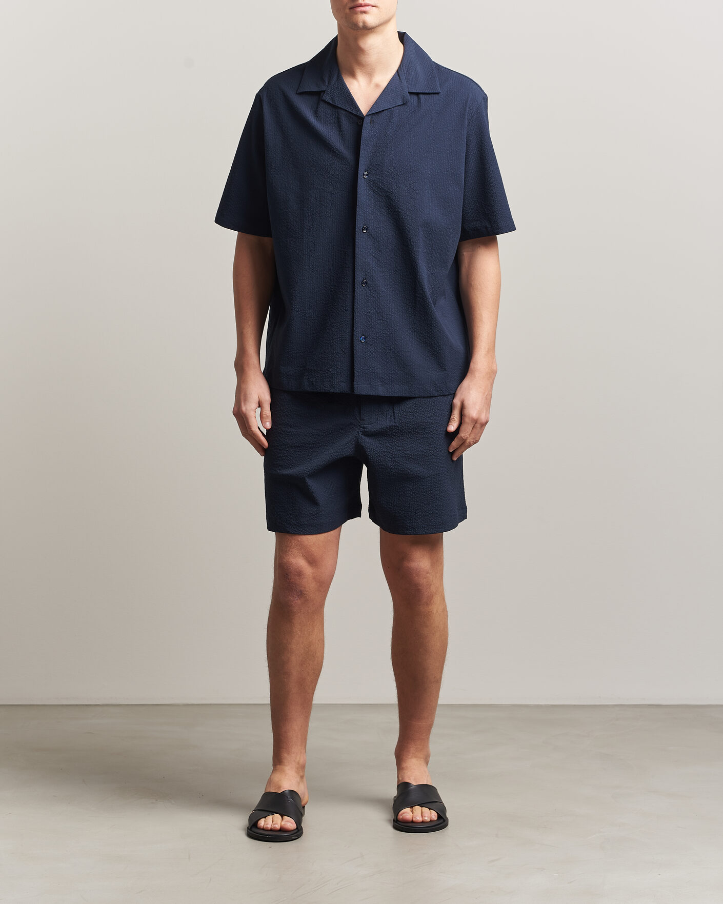 Homme | Shorts | Maison Kitsuné | Seersucker Drawstring Shorts Navy