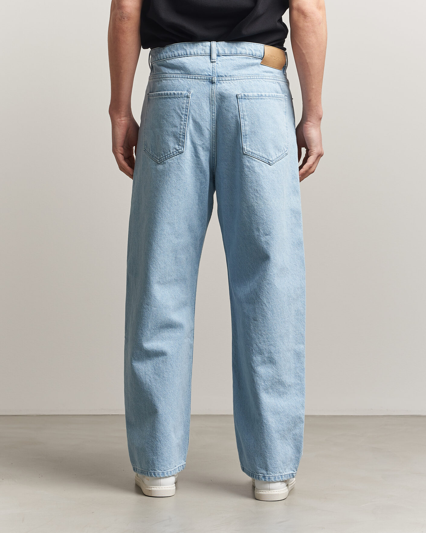 Homme | Jeans | Maison Kitsuné | Wide Fit Jeans Light Washed Indigo