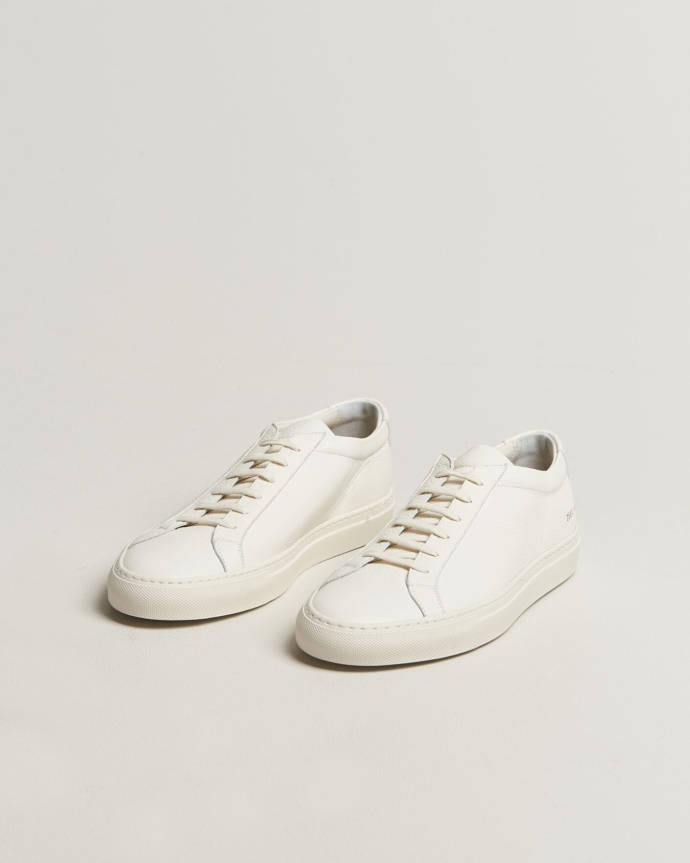 Homme | Baskets | Common Projects | Original Achilles Grained Leather Sneaker Off White