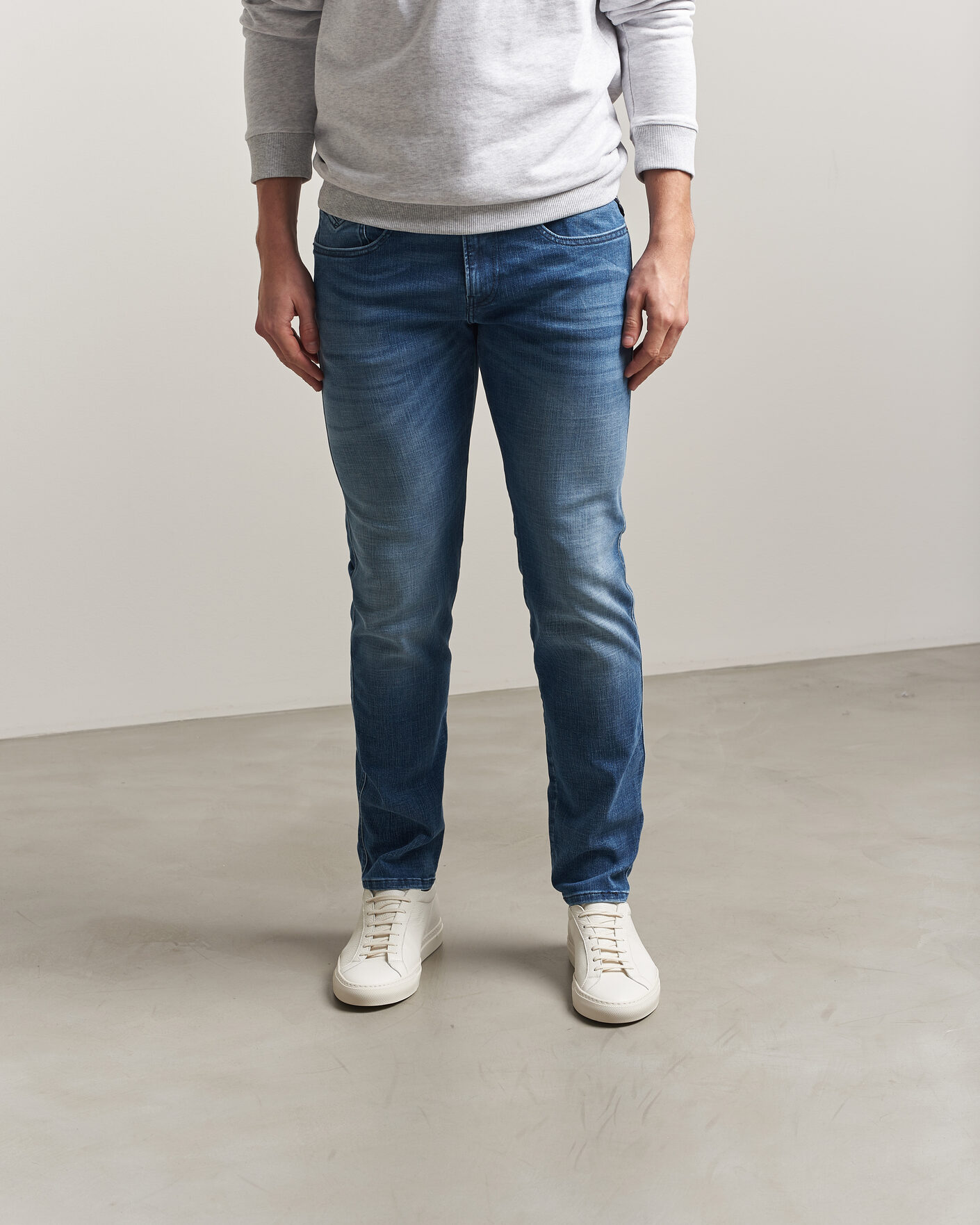 Homme | Baskets | Common Projects | Original Achilles Grained Leather Sneaker Off White