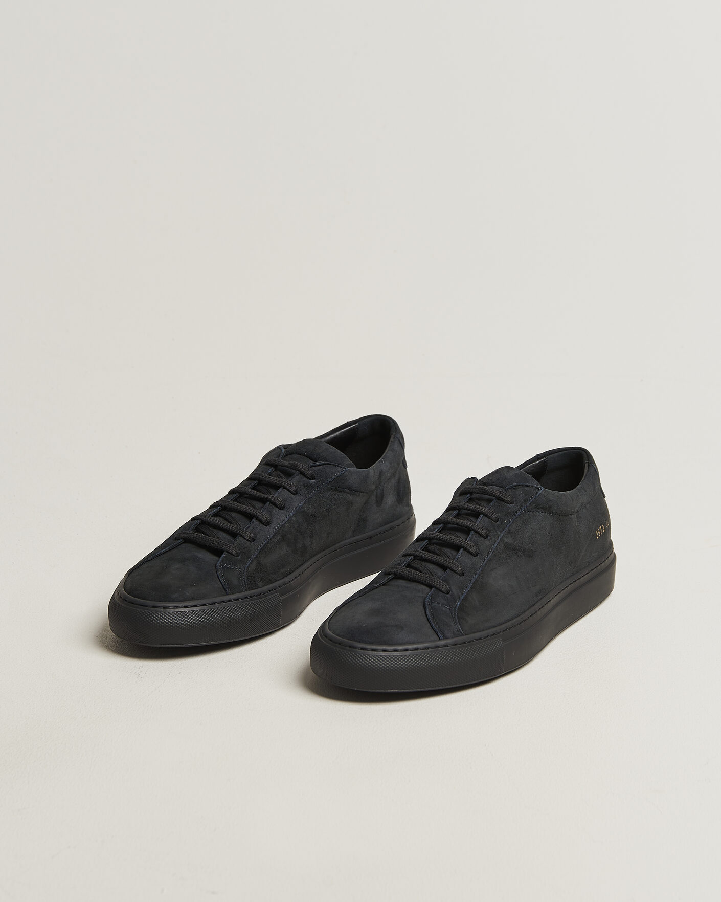 Homme | Baskets | Common Projects | Original Achilles Suede Sneaker Off Black
