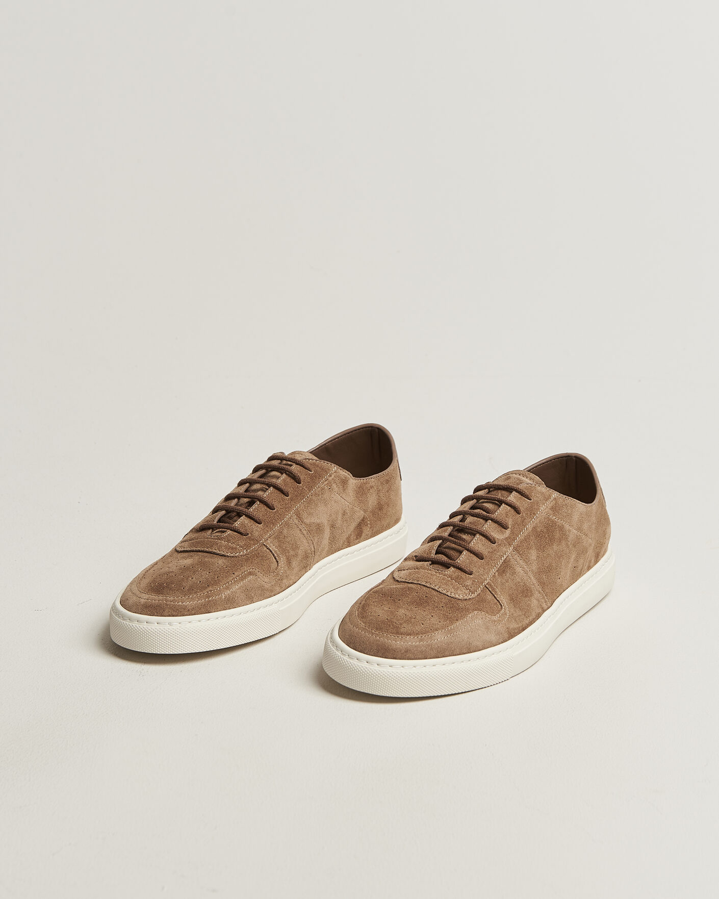 Homme | Baskets | Common Projects | BBall Slim Deconstructed Suede Sneaker Taupe