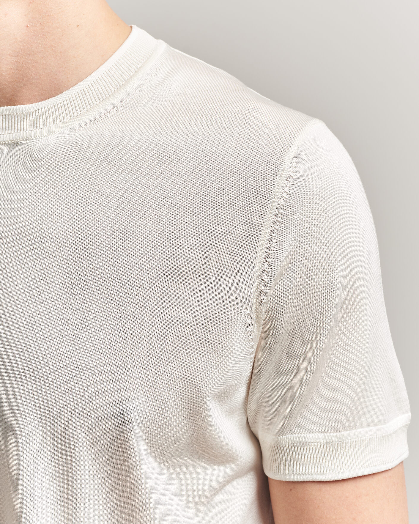 Homme | T-shirts | BOSS CAMEL | Nottano Silk Knitted T-Shirt Open White