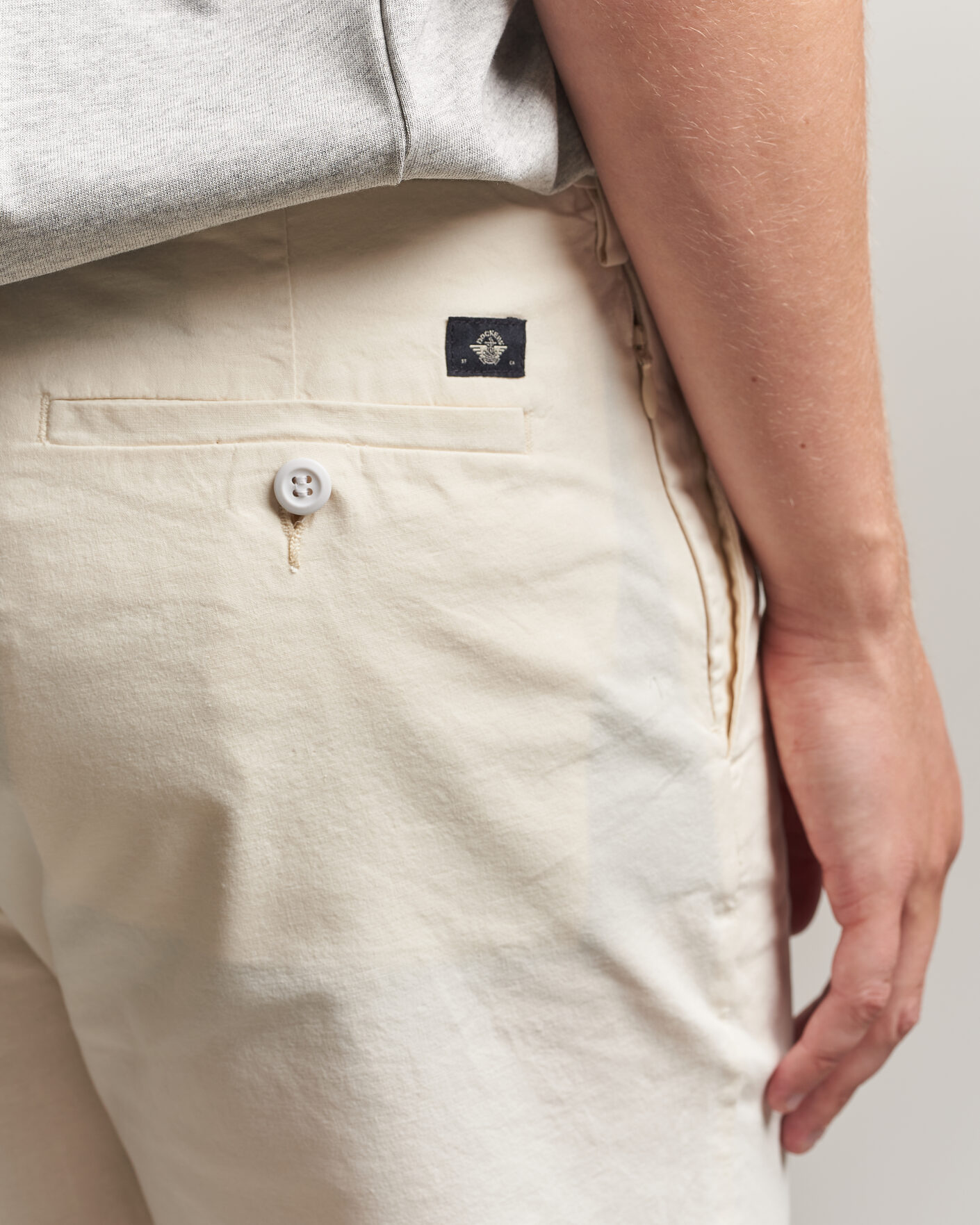 Homme | Shorts | Dockers | Slim Cotton/Linen Shorts Buttercream