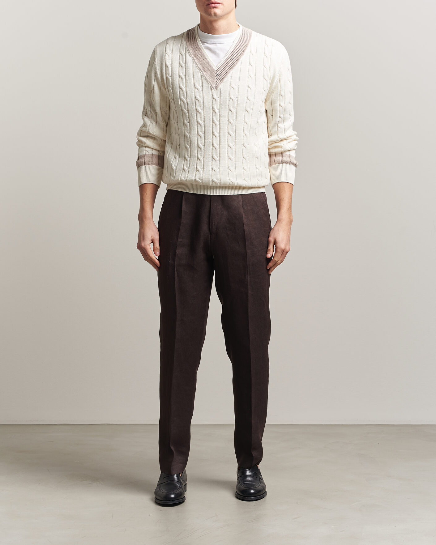 Homme | Pulls Et Tricots | Morgano | Cable Knitted Cotton V-Neck White/Beige