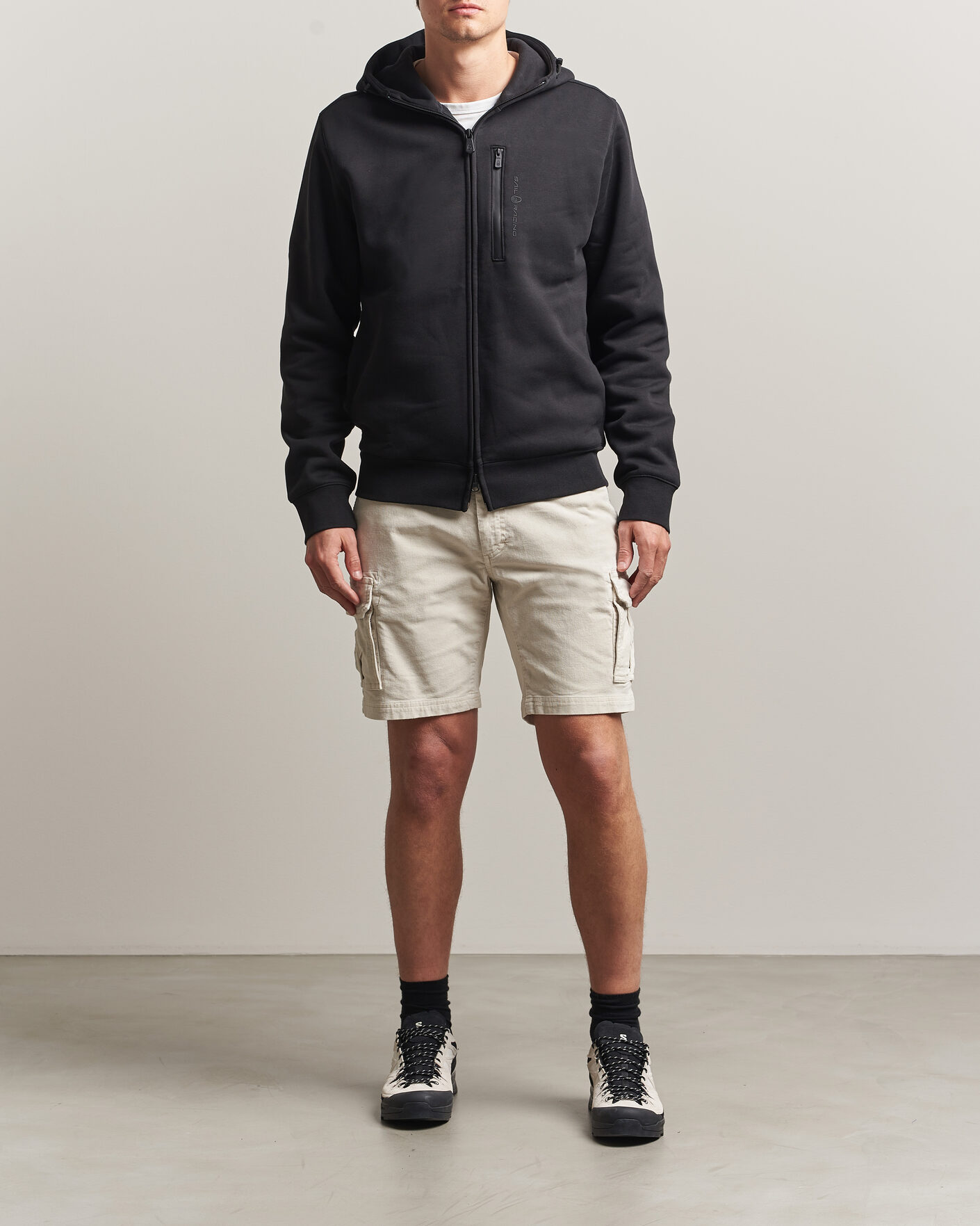 Homme | Shorts | Sail Racing | Grinder Corduroy Cargo Shorts Sand