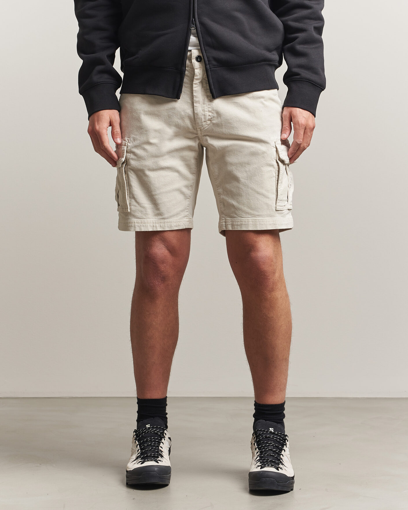 Homme | Shorts | Sail Racing | Grinder Corduroy Cargo Shorts Sand