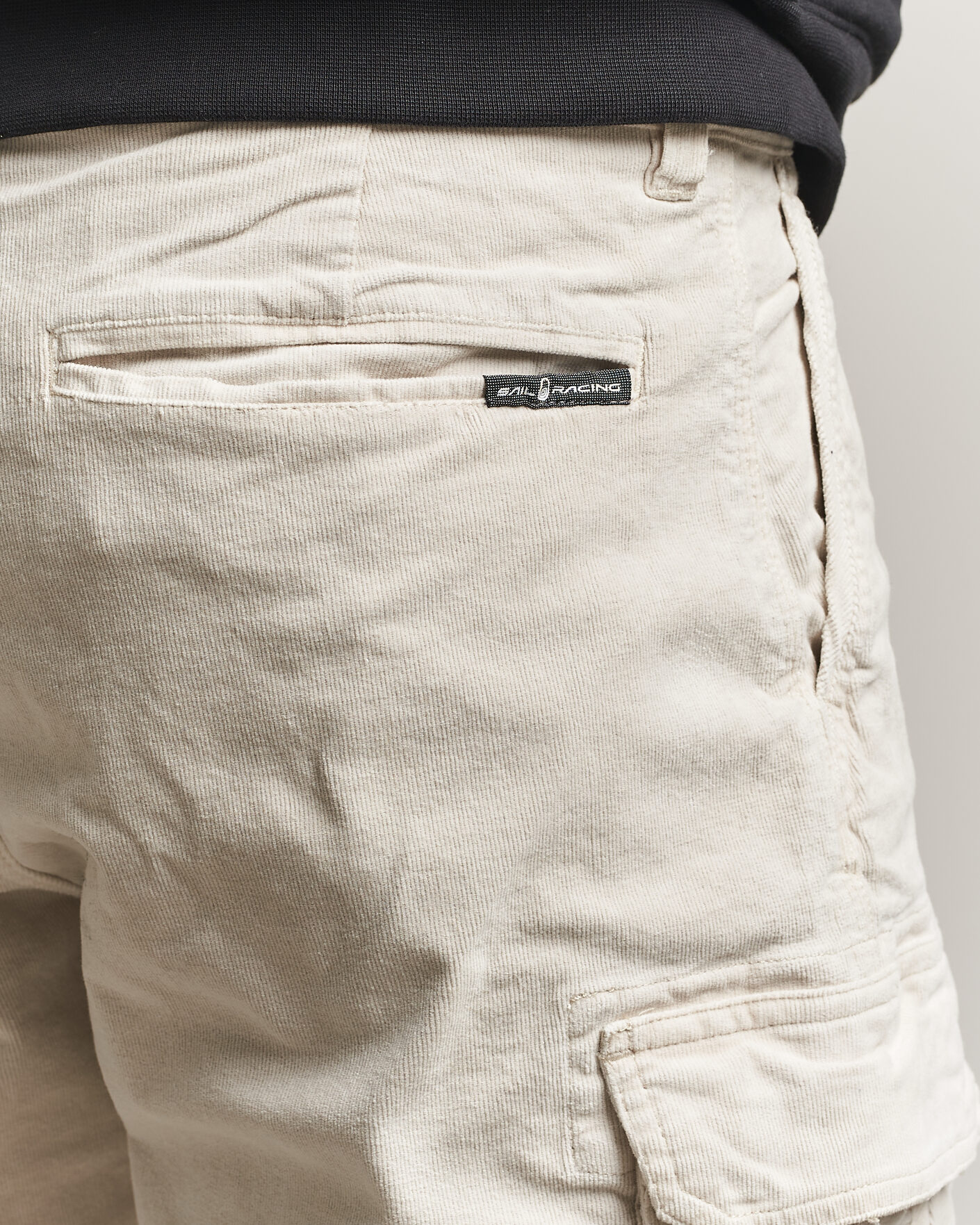 Homme | Shorts | Sail Racing | Grinder Corduroy Cargo Shorts Sand