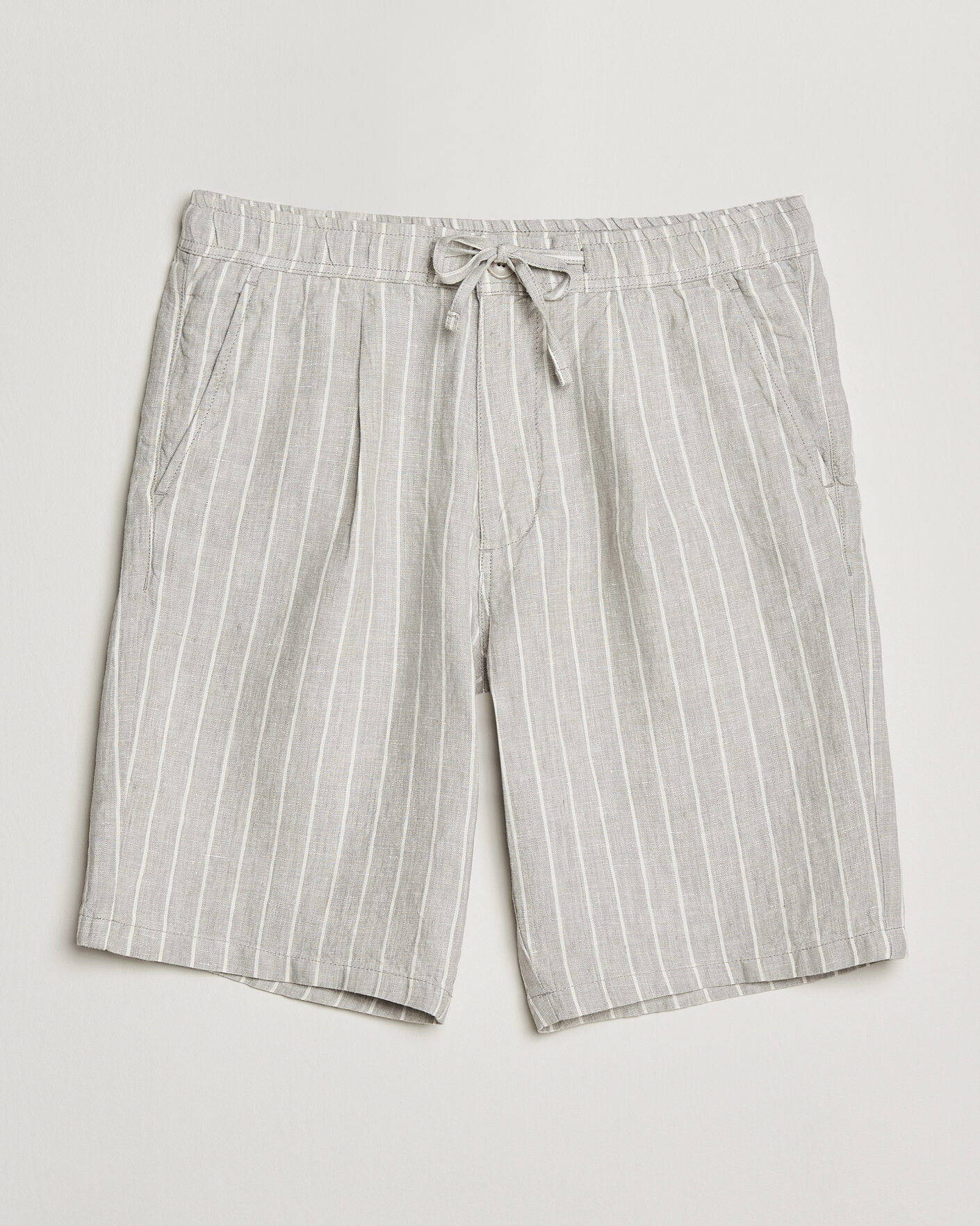 Homme | Shorts | KnowledgeCotton Apparel | Striped Loose Linen Shorts Grey