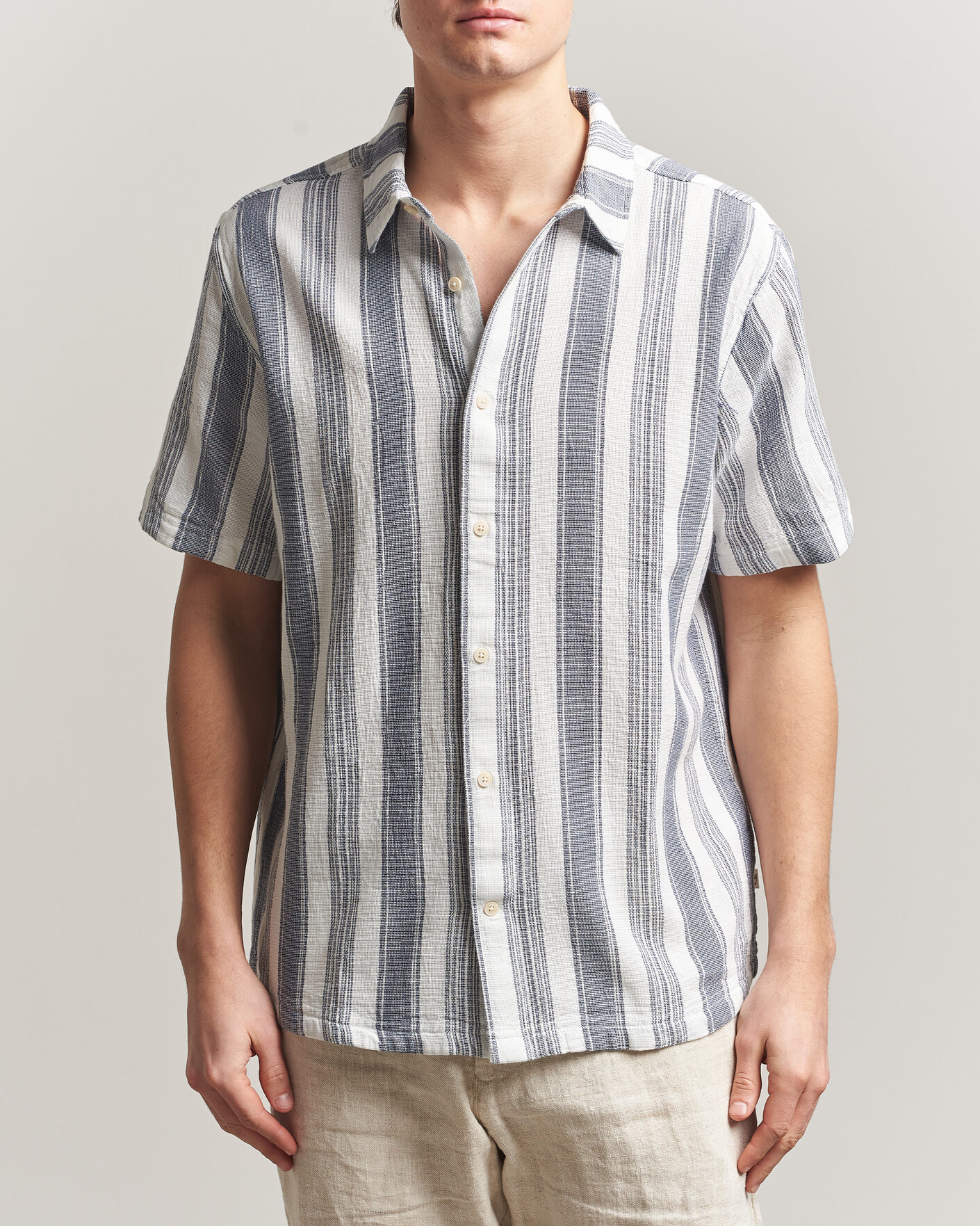 Homme | Chemises | KnowledgeCotton Apparel | Box Short Sleeve Stripe Shirt Blue Stripe