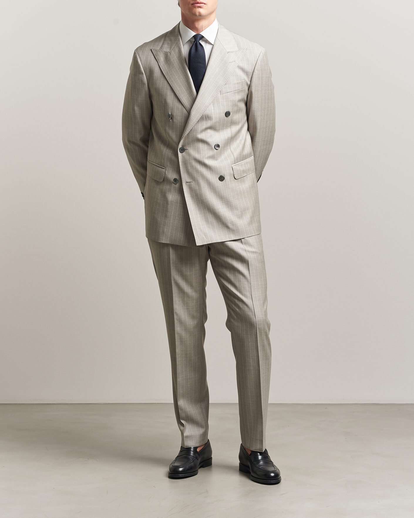 Homme | Pantalons | Oscar Jacobson | Delon Striped Wool Trousers Beige